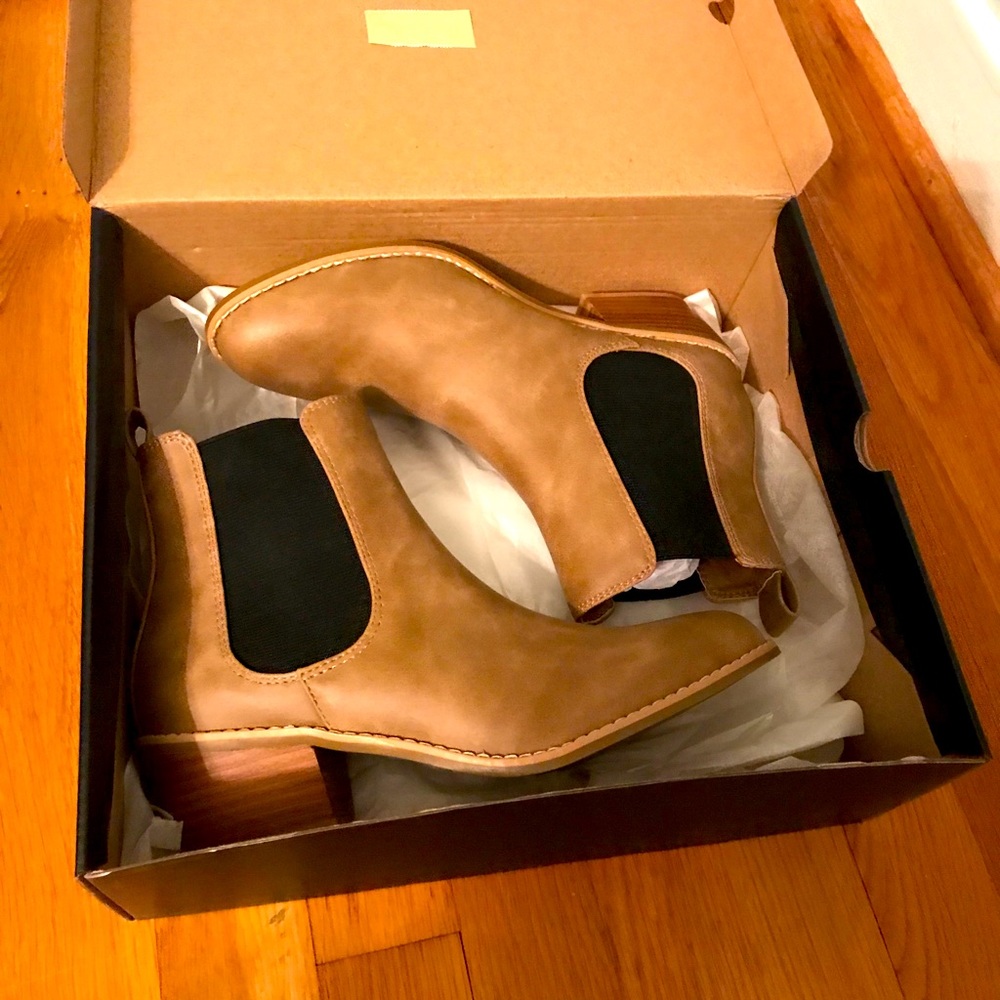 Roolee Boots